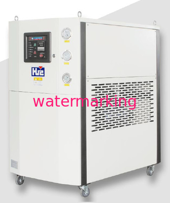 型およびシステム温度の冷却のための Protable 水スリラー